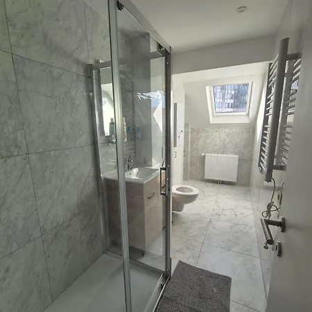 Cosy Duplex In Center Of Апартаменты Брюссель