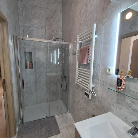 Tasson Snel Center Of Bruselas