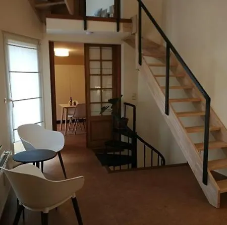 アパート Triplex Pres De La Grand-place