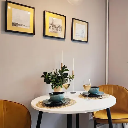 Apartment Chaussee De Wavre Family App's Brussels