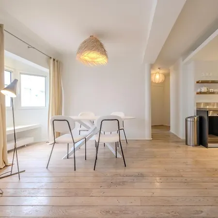 The Parliament Flats