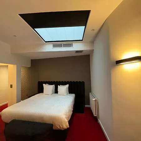 Hotell La Bourse 3*