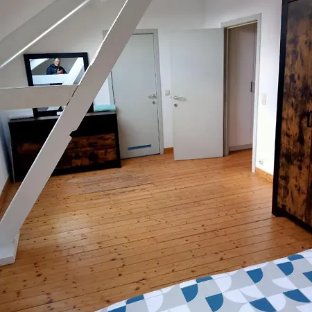 Hotel Yann & Prestige Met Comfort Brussels