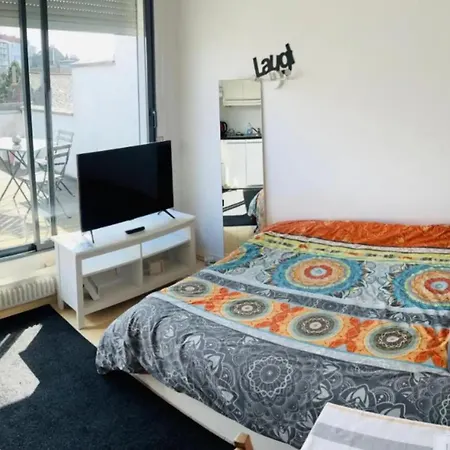 Louisa Apartment *