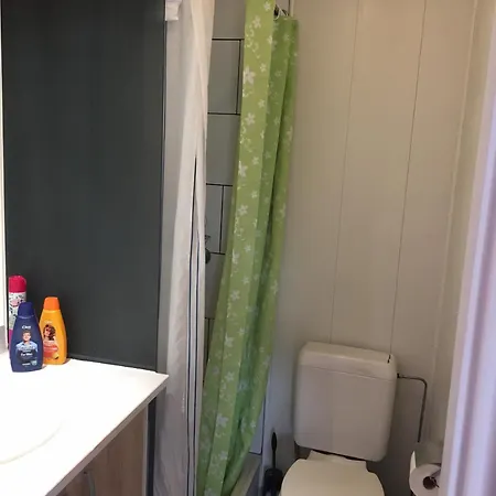 Daire солнечная комфортная студия в андерлехт с лифтом