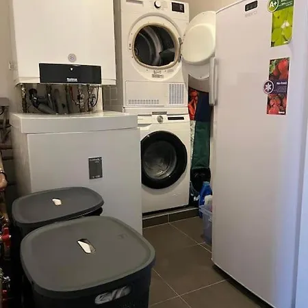 Fully Furnished-eu Quarter-4ppl *