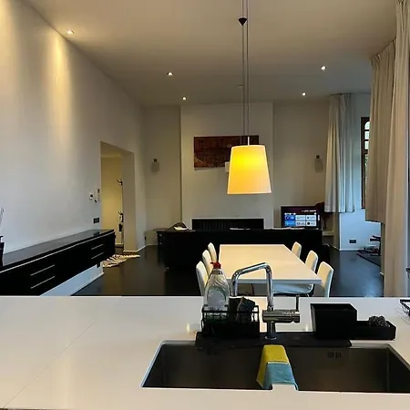 Fully Furnished-eu Quarter-4ppl