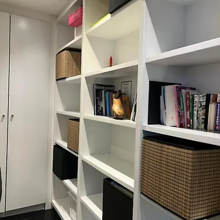 Fully Furnished-eu Quarter-4ppl