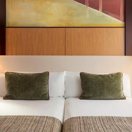 Hotel Catalonia 4*