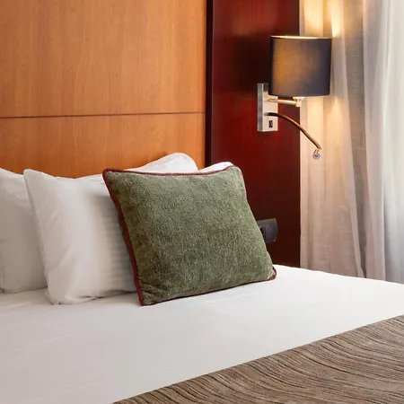 Catalonia 4*