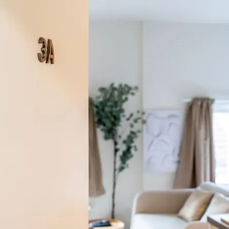 Apartment Charmant Studio City Center *