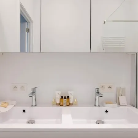 Spacious 1bd Apt In Uccle - Ch5 * Bruselas