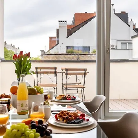 Spacious Duplex 1bd - Ch7 Apartment Brussels