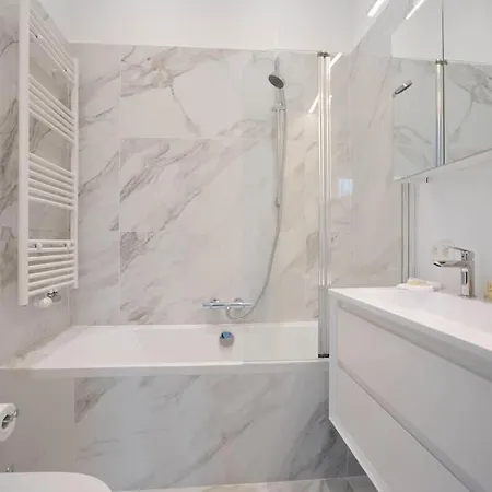 Spacious 3bd Apt In Uccle - Ch 4 * Brussels