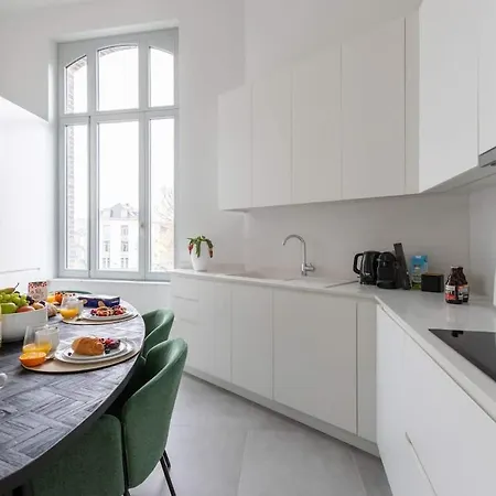 Spacious 3bd Apt In Uccle - Ch 4 Apartment Brussels