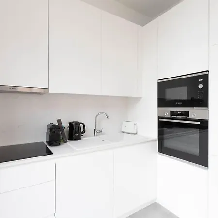 Cozy Studio Apt In Uccle - Ch1