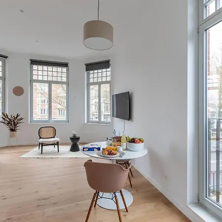 Apartment Cozy Studio Apt In Uccle - Ch1 Brussels