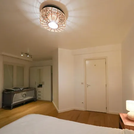 Cocon Chaud - Pour Couple Avec Ou Sans Bebe Au Rez-de-chaussee Брюссель