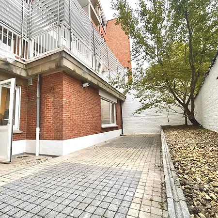 Duden Park - Cosy 1 Bedroom Apartment