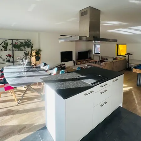 Penthouse Sablon *