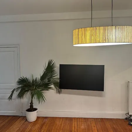 Spacious Saints Catherine Appartement