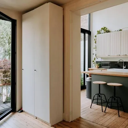 Beautiful 2 Bedroom Duplex In Le Chatelain Appartement Brussel