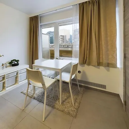 Studio Flat Moderne Au Coeur De * Brussels