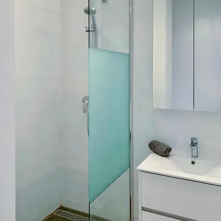 Apartamento Self Check-in Flat - 4 People - Kitchen - Wifi Bruselas