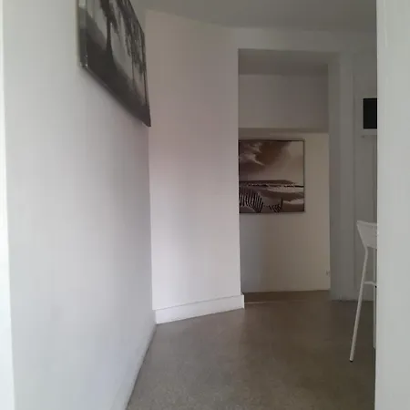 The Boulevard Sleeps 4