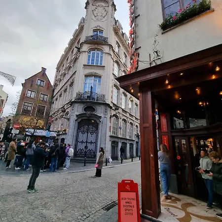 Apartment Super Central Charming, Walk To Grande Place, Brussels