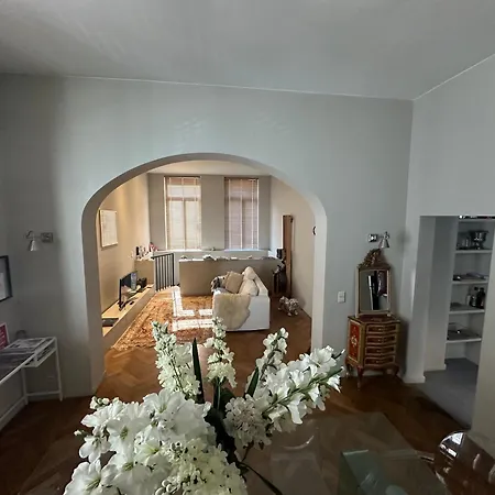 Beautiful Luxurious 1 Bedroom In The Heart Of The European Quarter Brüksel