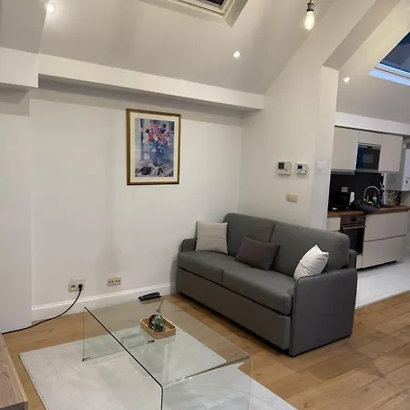 Appartement Le Havre De Lumiere A Etterbeek Brussel