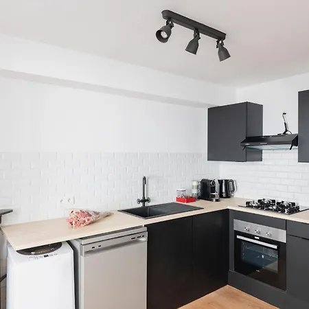 Benit Ixelles House