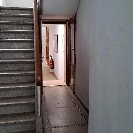 Centre De Bruxelles, D Apartament