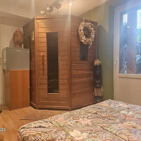 Tropical * Брюссель