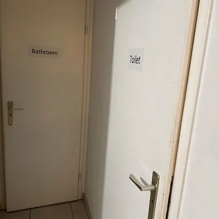 Κάμπινγκ Private In An In City Center Not A *