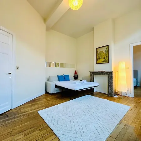 Apartament Manneken View *
