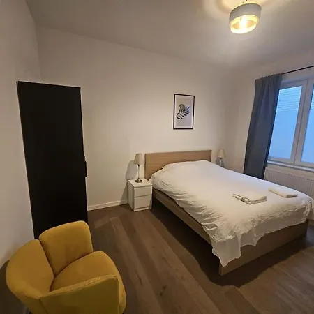 Cosy General Henry *