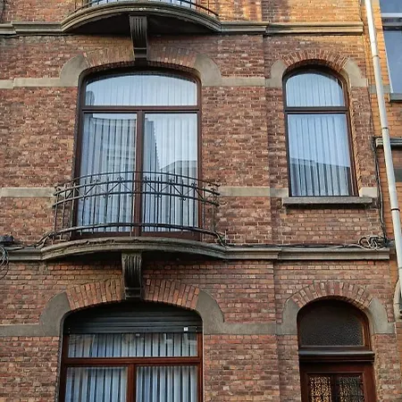 Apartment Modern Triplex 140m2 - 4 Bedrooms, 1 Living & 2 Bathrooms - 8 People In *