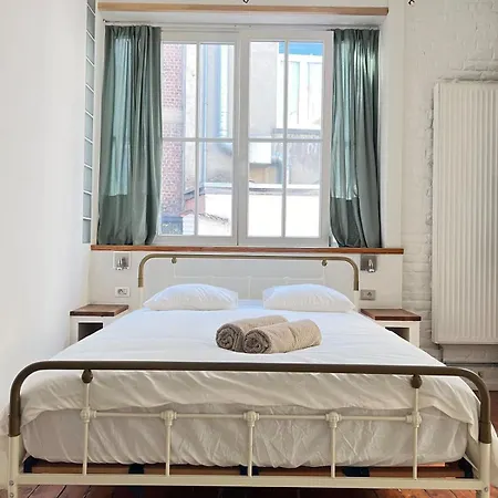 Etonnante Maison Au Style Unique A Bruxelles!