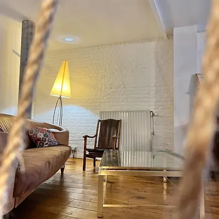 Etonnante Maison Au Style Unique A Bruxelles!