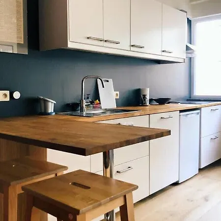 Fully Equipped Two Bedroom Schuman Area Brüssel