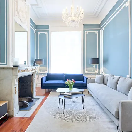 Luxurious 6-br Mansion Near European Union アパート *