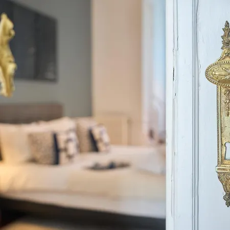 アパート Luxurious 6-br Mansion Near European Union *