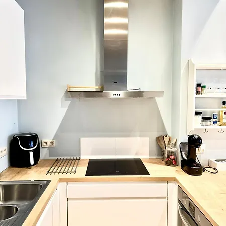Beautiful 2 Bedroom Familiar Luxury * Bruselas