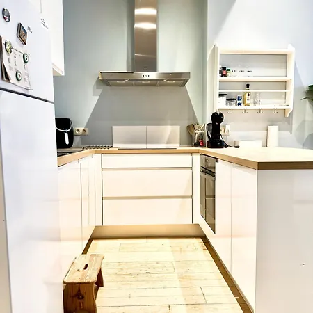 Beautiful 2 Bedroom Familiar Luxury Bruselas