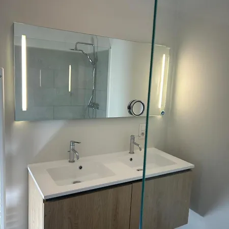 Spacious Design In * Brussels