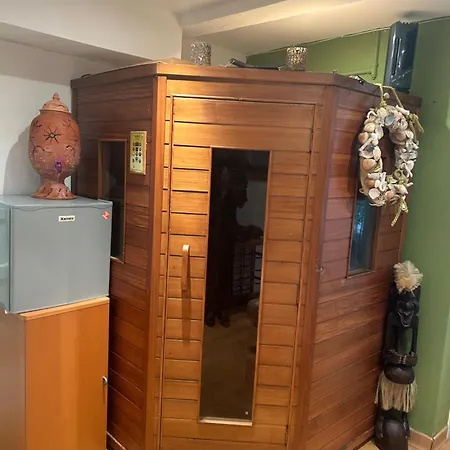 Tropical Брюссель