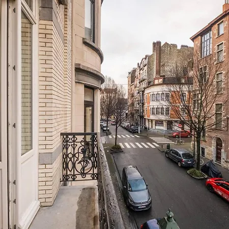 Self Check In For 2 In Heart Of Trendy Saint-gilles * Bruxelles