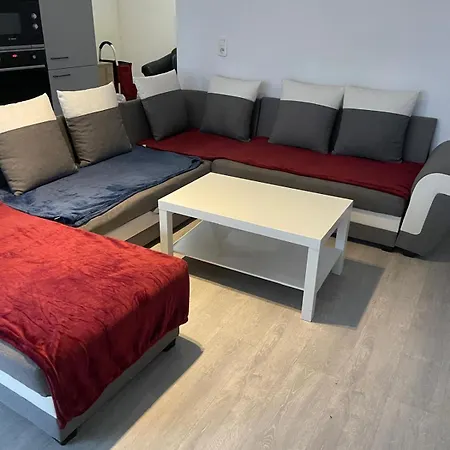 Apartchazal * Bruksela